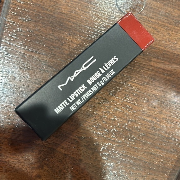 MAC Matte Lipstick - 646 Marrakesh Women 0.1 oz New in box - Picture 5 of 6
